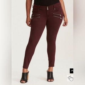 Torrid Zip Jegging - Raisin Wash size 14R